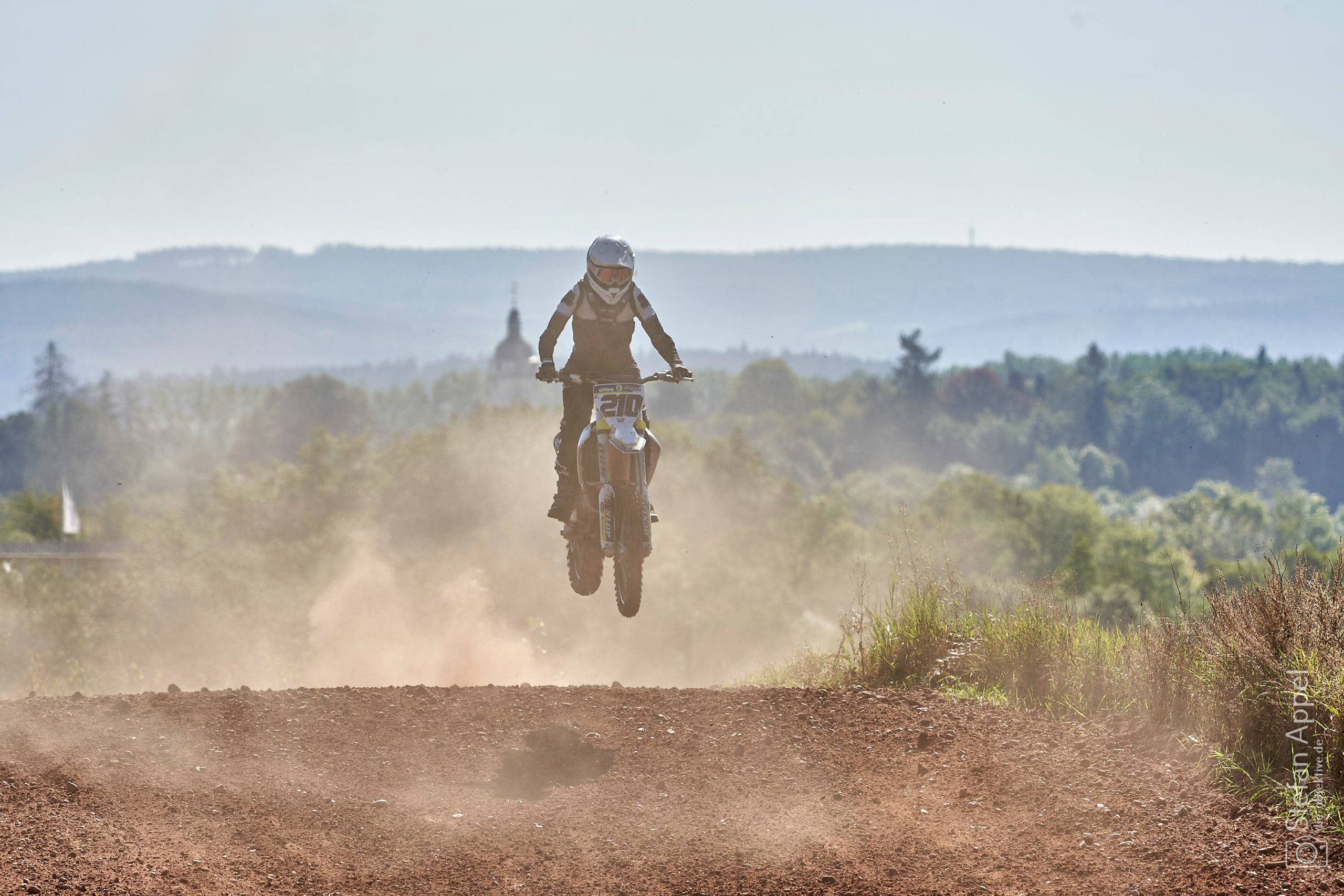 2021-09-25_11-06-21_SNY6210